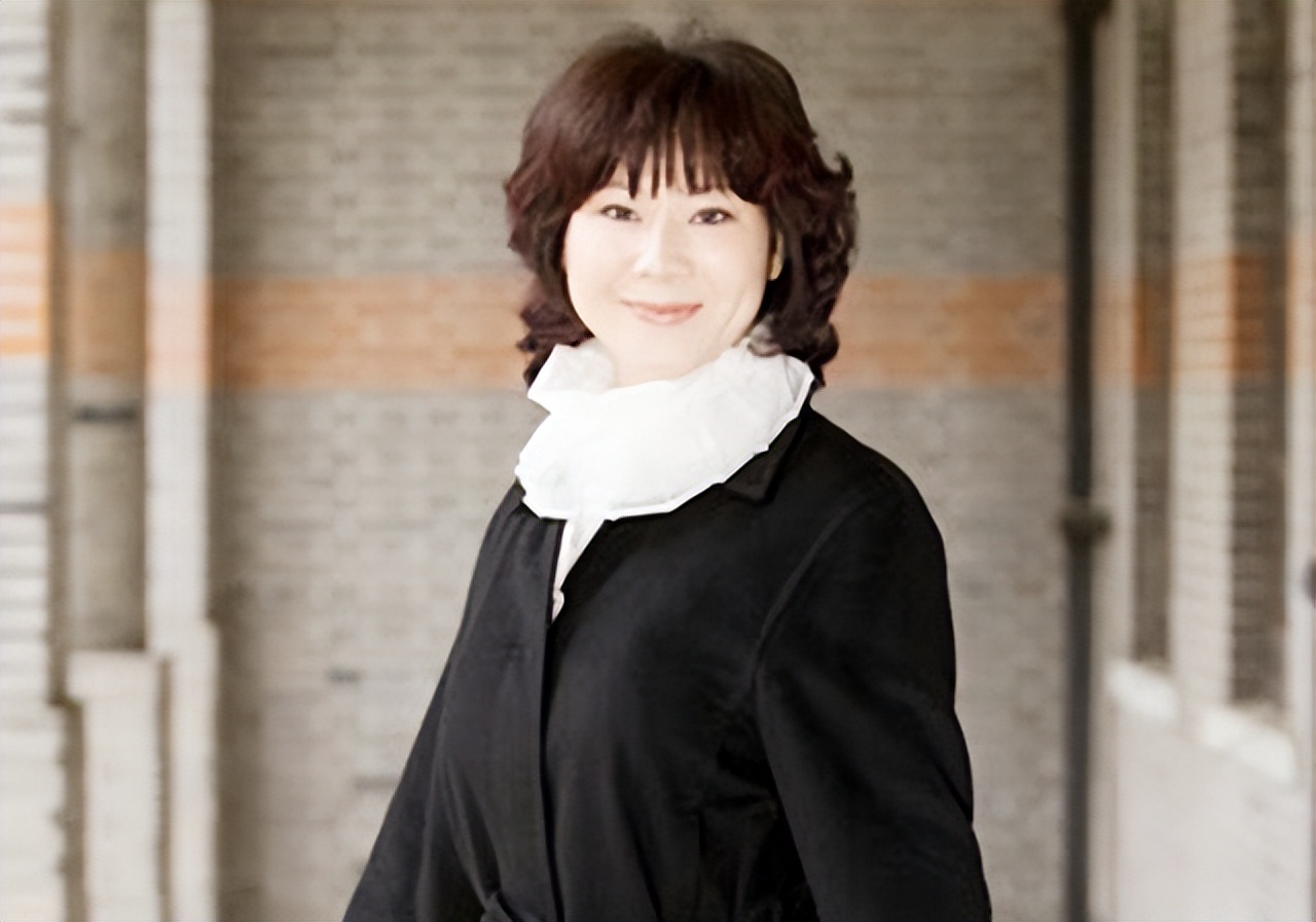 施之皓退出教练后谁当女乒教练,国乒教练施之皓现状