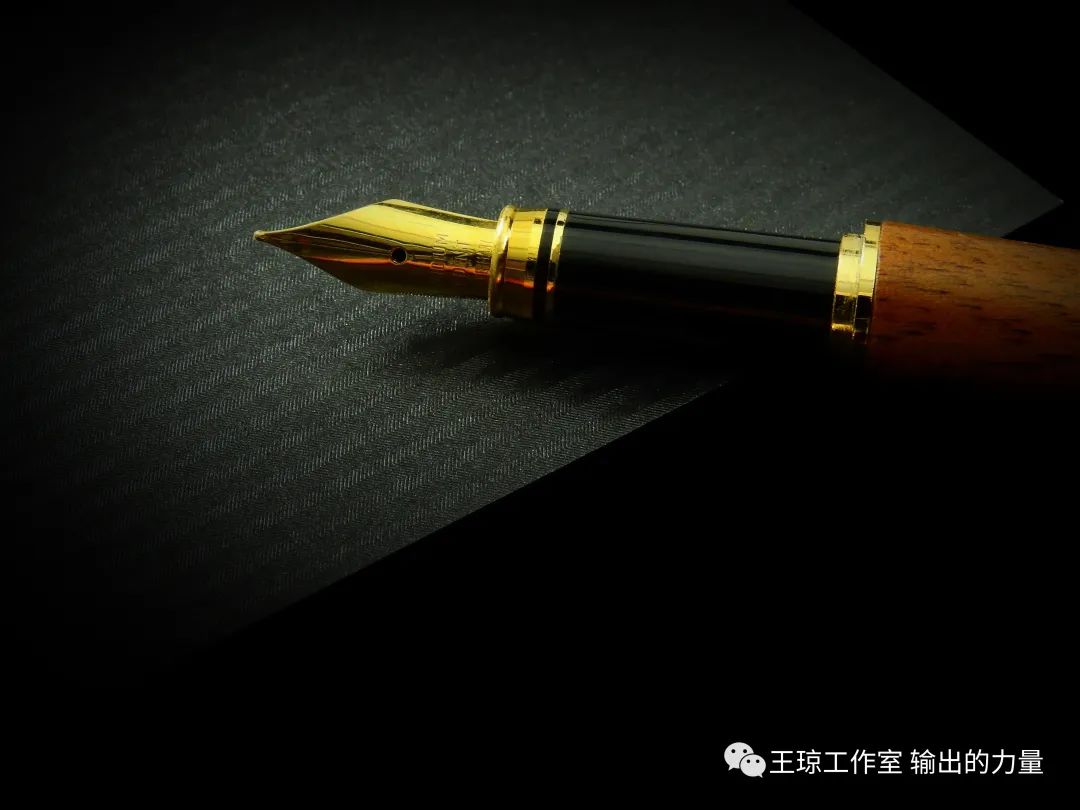 提升品味，用质量和品控标准整顿商务英语写作