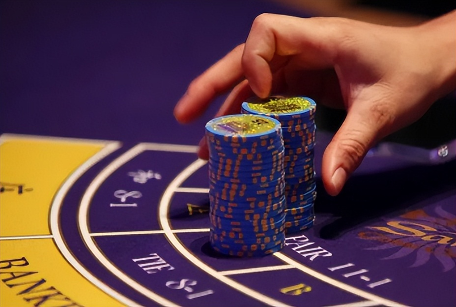 华裔数学天才横扫赌场,华裔数学天才赌博惨死