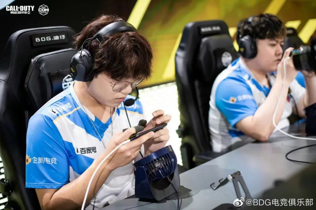 对话BDG俱乐部17岁经理杨皓然：想把队伍做大做强