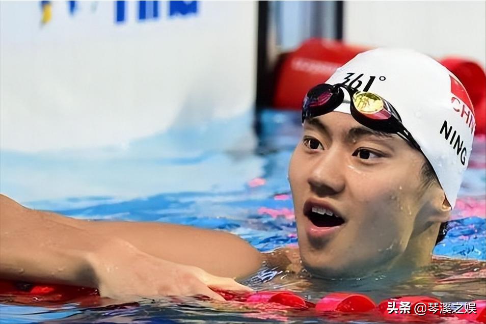 游泳选手宁泽涛终于要重返巅峰,宁泽涛加盟游泳