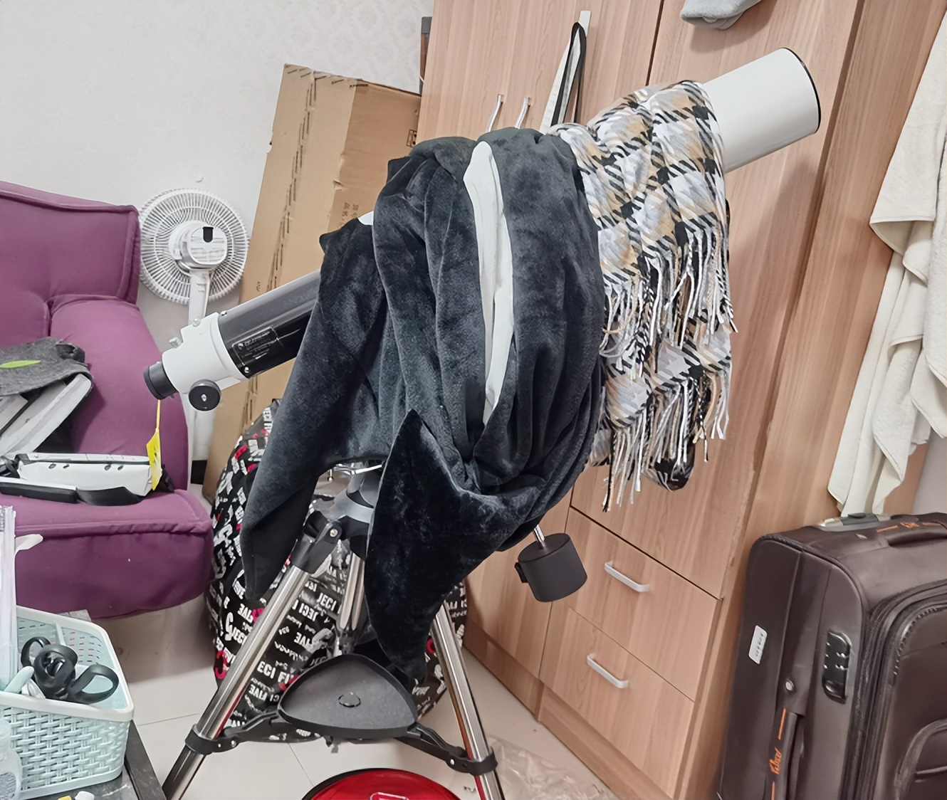 宅家无聊自己寻开心,宅在家无聊如何赚钱