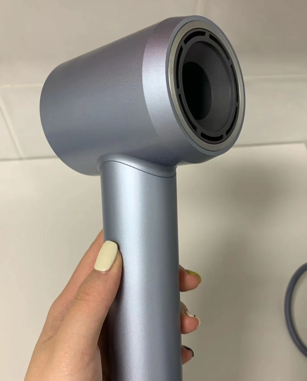 徕芬高速吹风机vs戴森吹风机,徕芬和戴森哪个吹得快