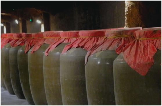 餐馆吃饭能自带酒水吗,去饭店吃饭一般可以自带酒水吗