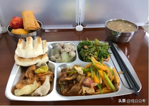 社区工作者的真实事件,社区民生工作的利弊