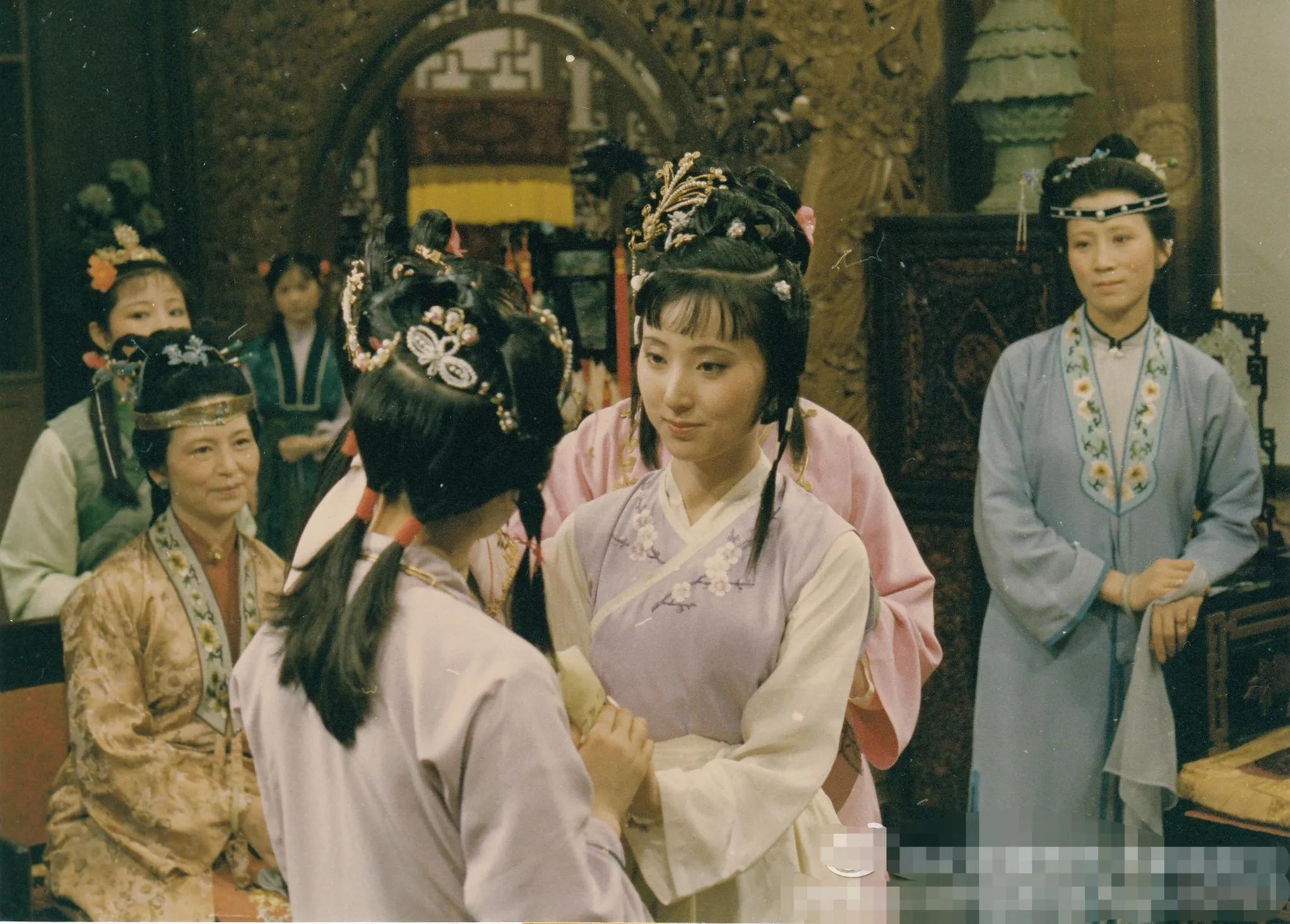 红楼梦人物关系超详细解读,红楼梦中人物的年龄及生日