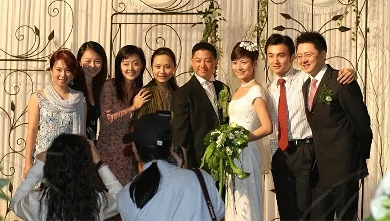 知名女主持人吉雪萍,主持人吉雪萍丈夫照片