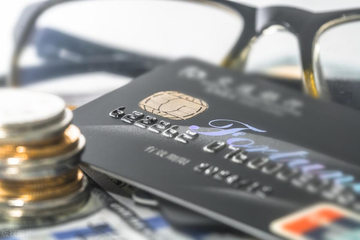 盗用他人支付宝800元怎么判,盗用他人支付宝转账立案标准