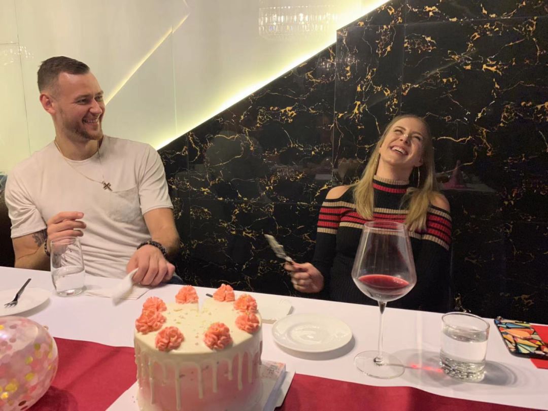 我与足球那些事,全能中锋莫泰尤纳斯