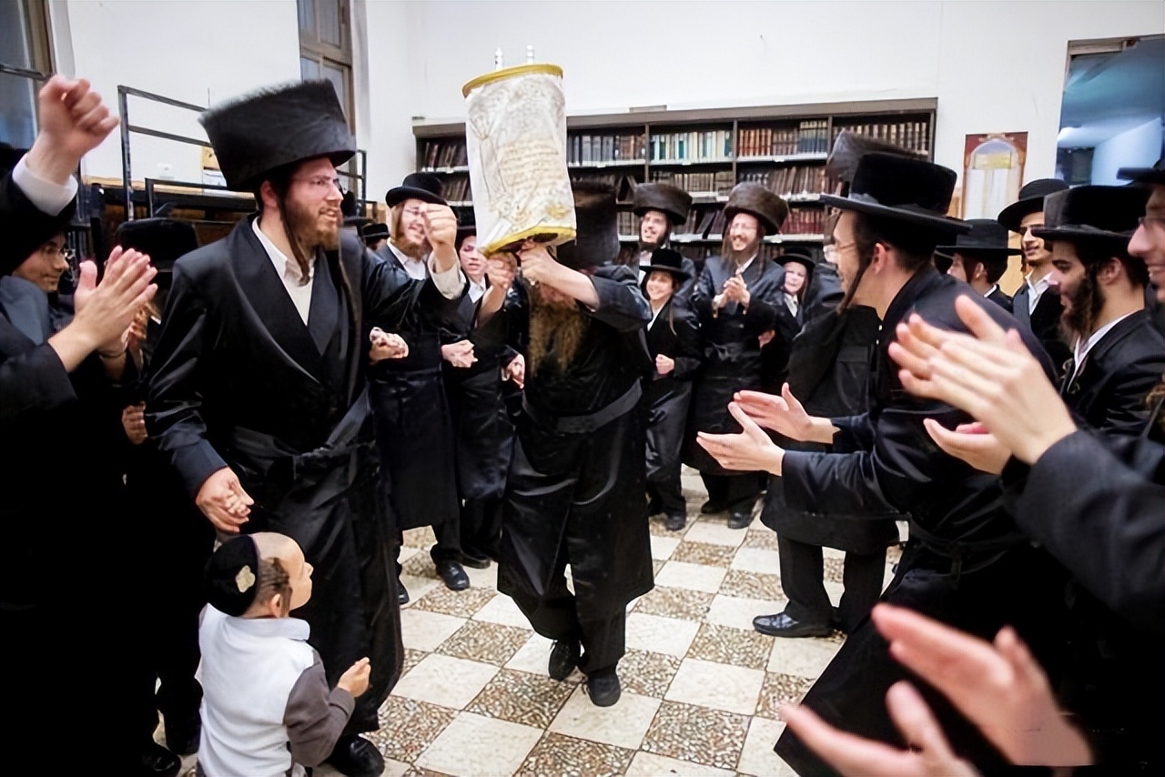 很多黑皮肤的犹太人在以色列,以色列为什么接收犹太人