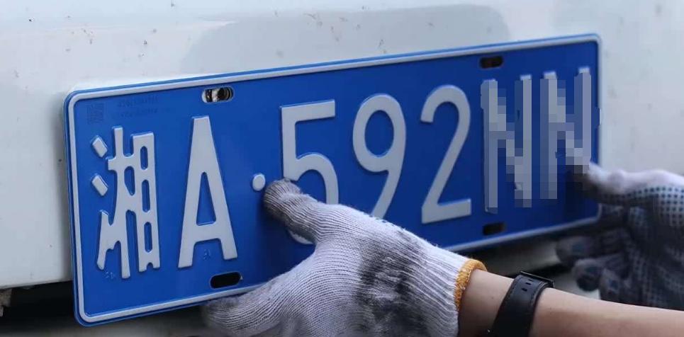 自己的车车牌可以互换吗,不喜欢车牌如何换