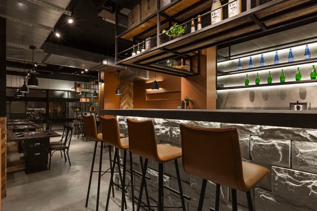 设计师王迪设计作品：烤肉店｜嗜烧肉