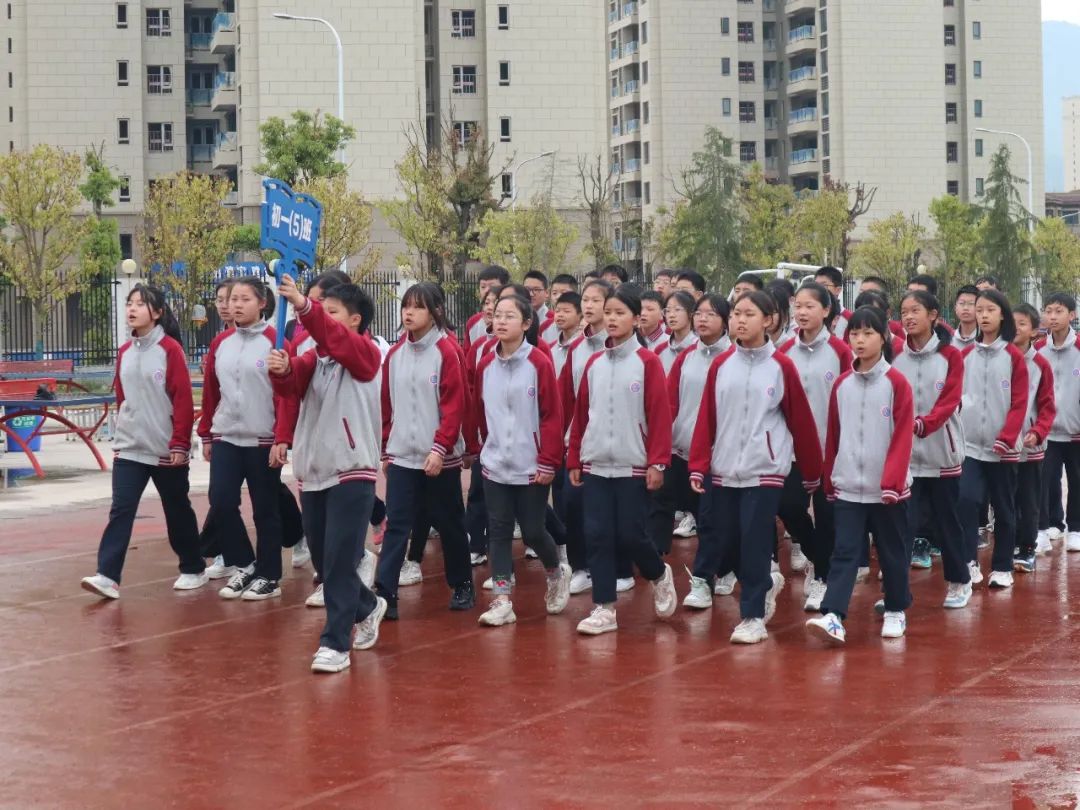 重庆黔江黔中学校运动会,重庆黔江民族中学第30届运动会