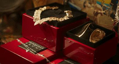 “球花”重出江湖，意大利人真就只会*ucfk**？