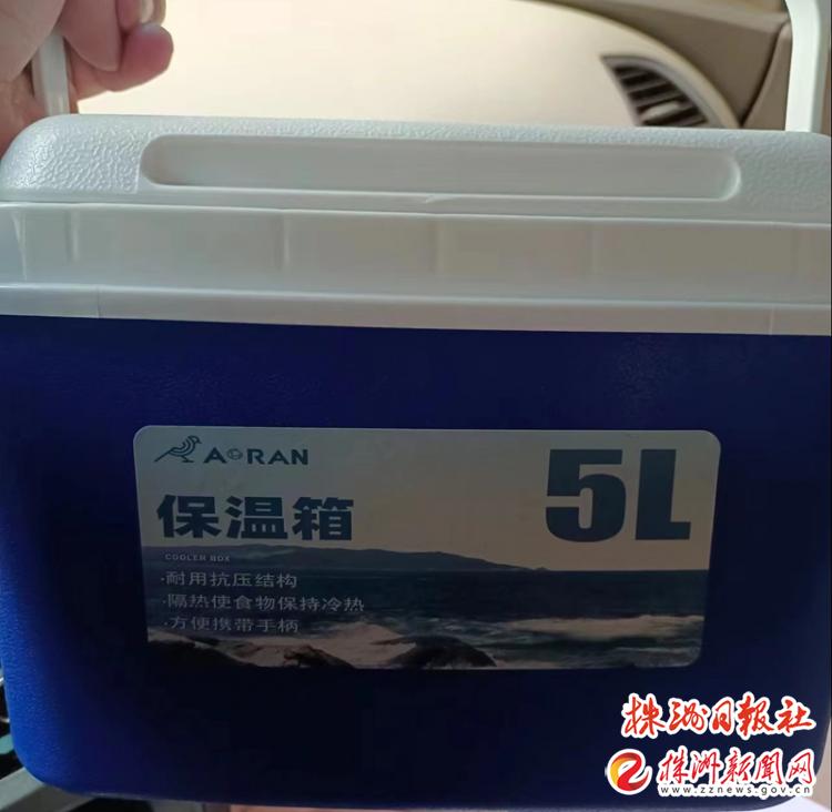 金山街道：坚持人民至上让“疫”线有温度