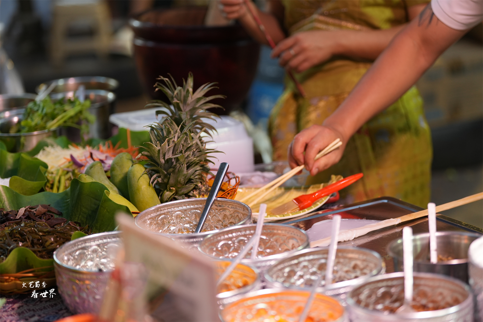 星光夜市艺术旅拍,西双版纳星光夜市拍照攻略