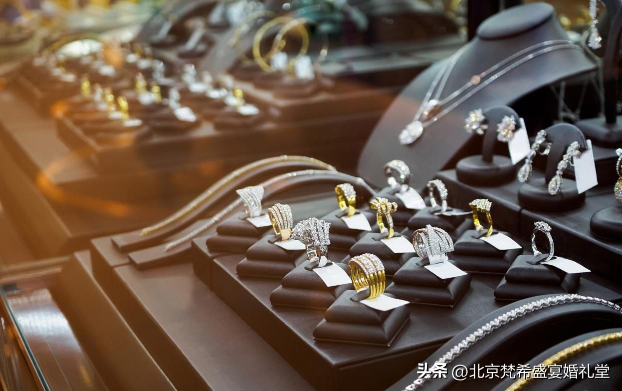 北京人结婚酒席都用什么酒,在北京办婚礼都需要什么彩礼