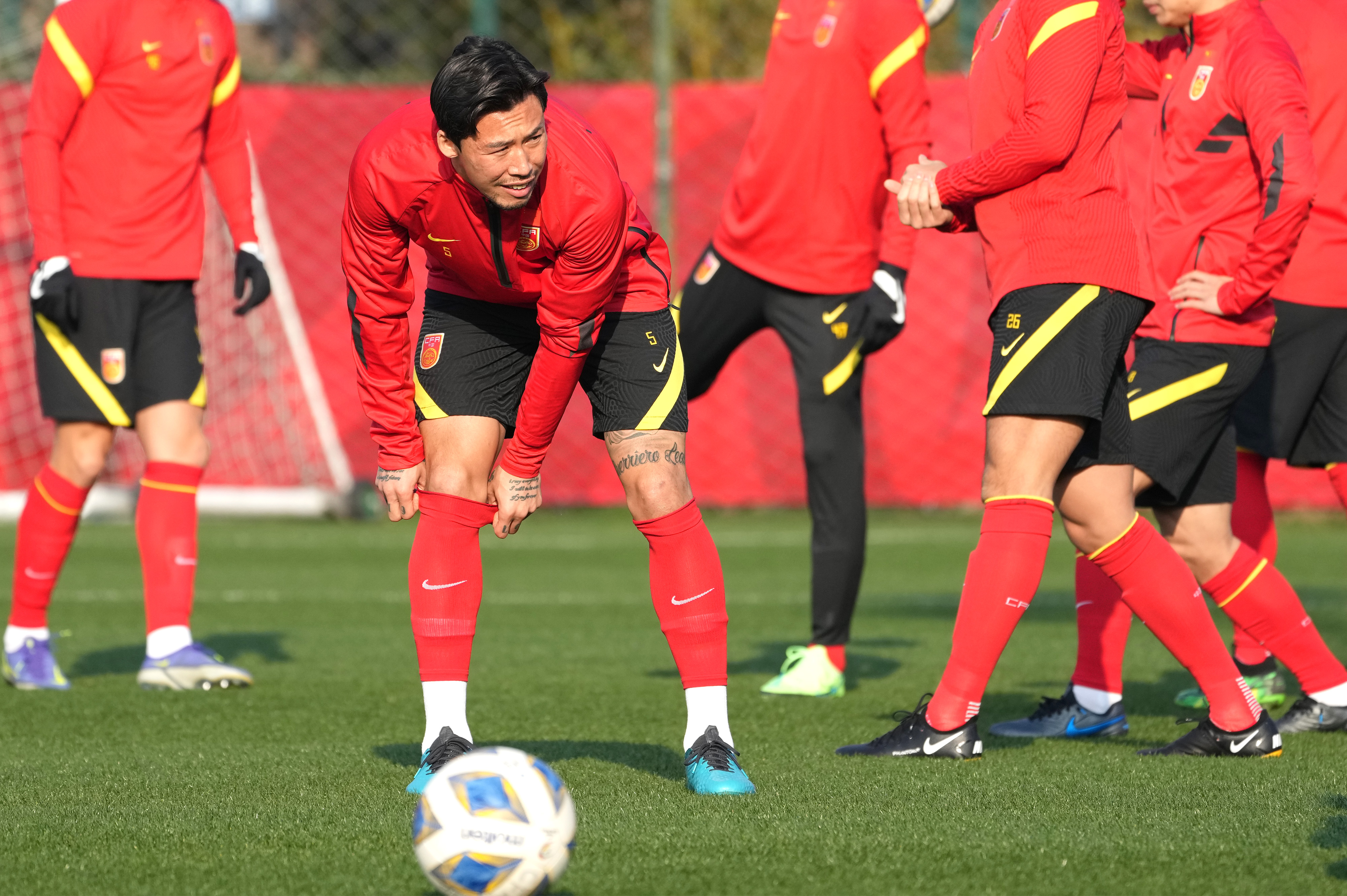 李霄鹏球员名单,国足大名单李霄鹏