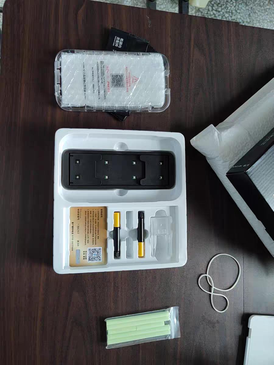 reno4用钢化膜还是曲面软膜,曲面屏钢化膜是全胶好还是圈胶好