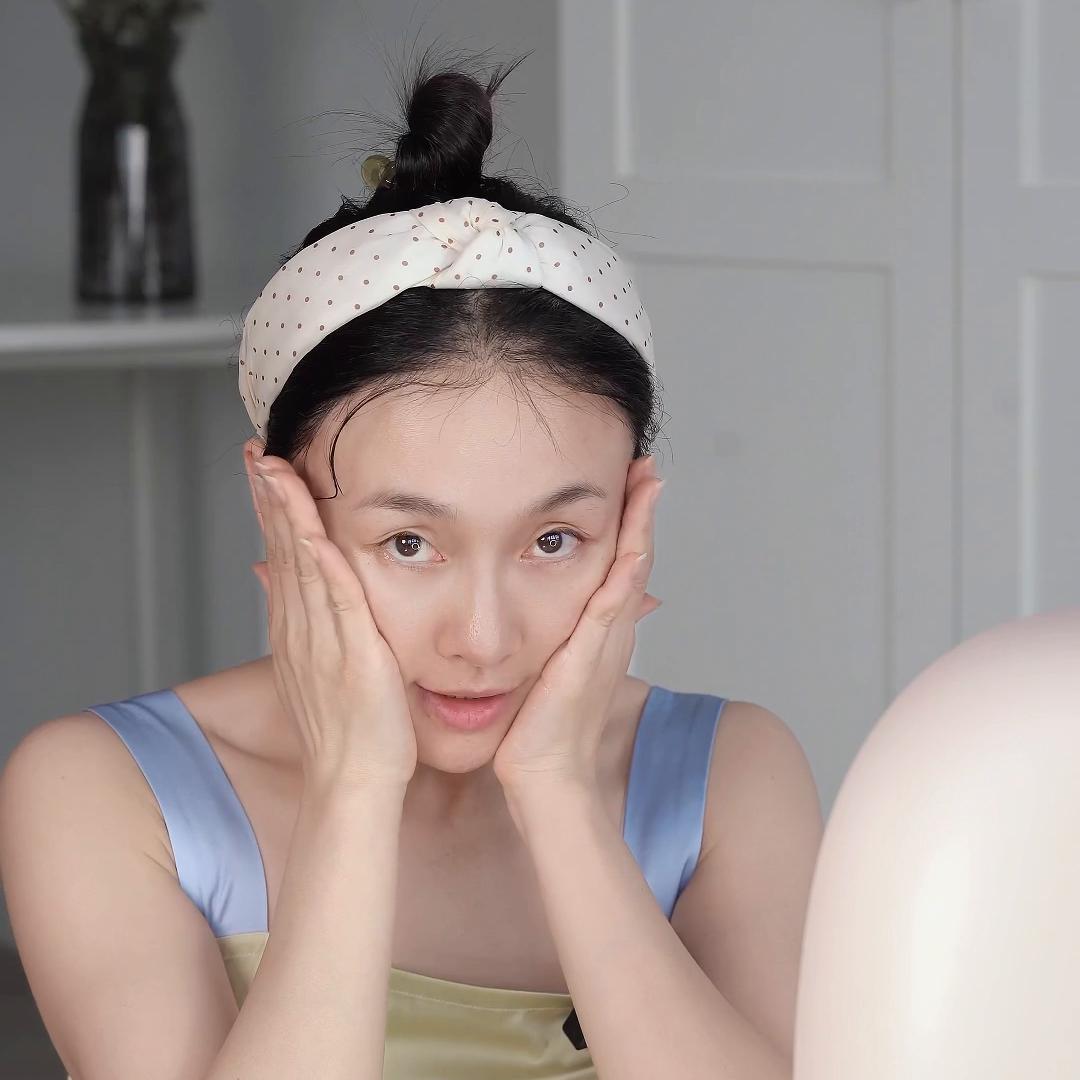 坚持护肤保养20多年用过很多品牌,30岁的女人一定要学会以油养肤