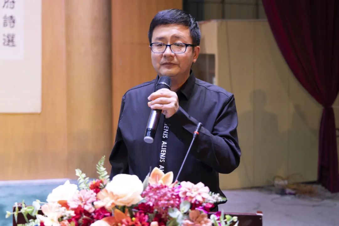 新制服新征程,新战袍新气象