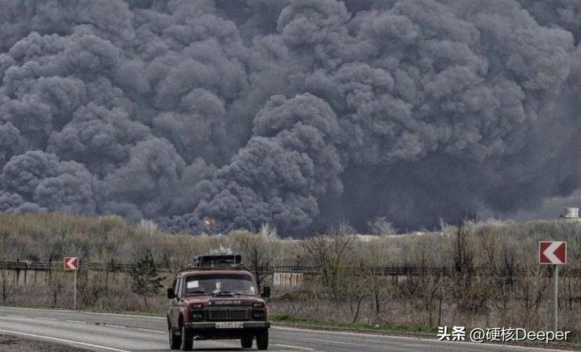 俄方公然放出“处决”视频：乌俘虏叼烟说“乌克兰万岁”后被射杀