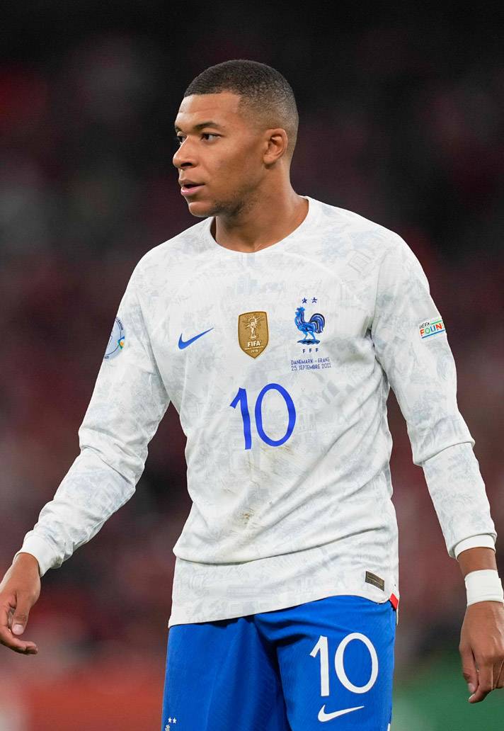 卡塔尔世界杯白色球衣是哪个队,卡塔尔世界杯法国球衣