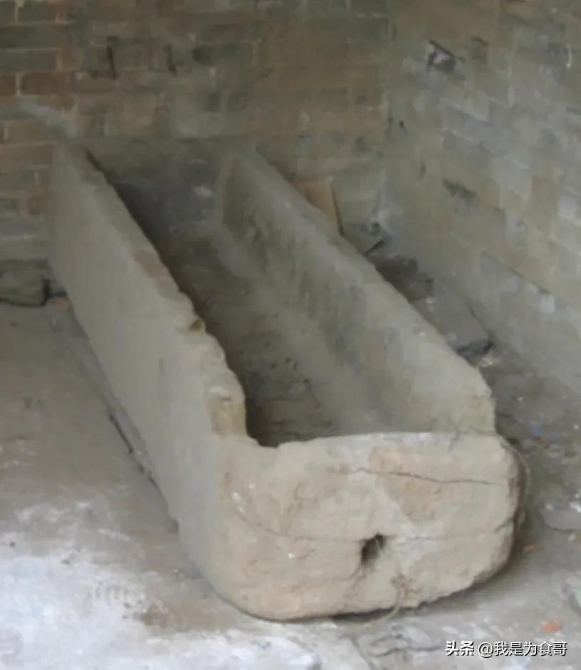 英国小女子,身高1米45英国女孩