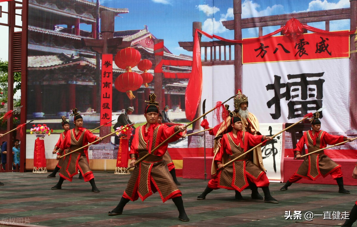 章回小说文学版,章回小说介绍