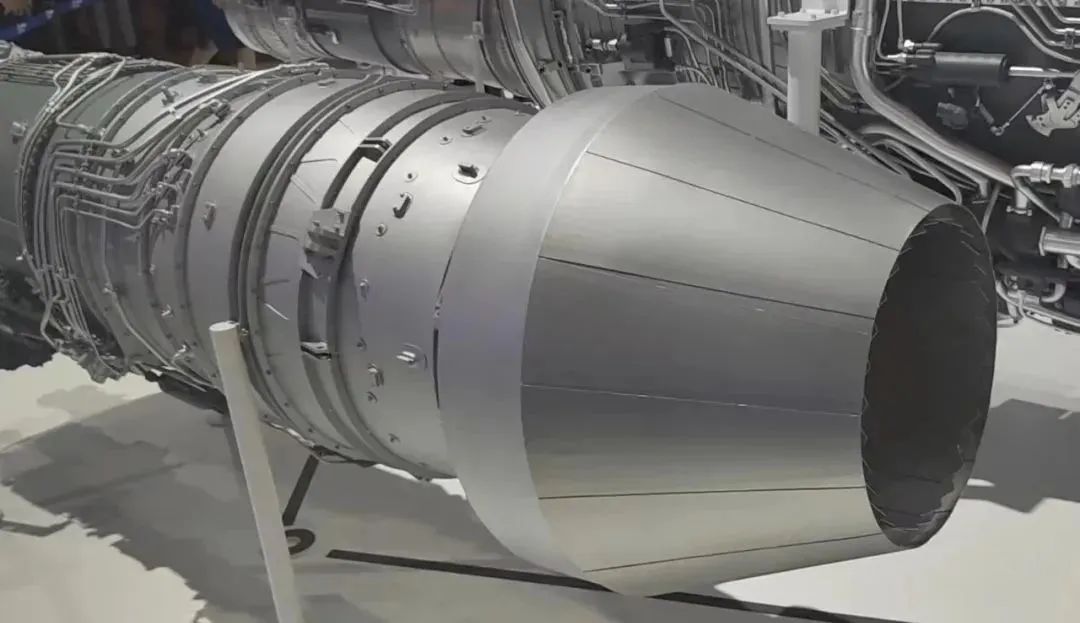 歼20国产矢量发动机,中国双涡轮动力战斗机