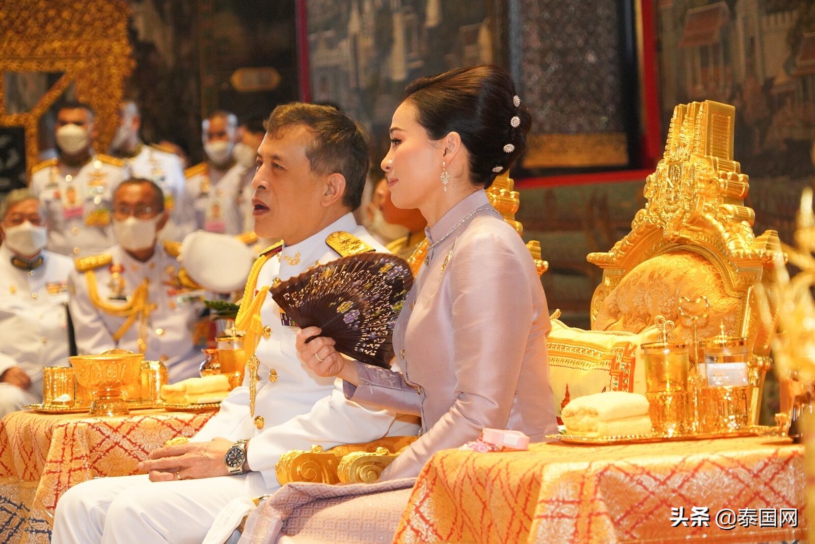 泰国节日三宝佛,泰国免费三宝佛节