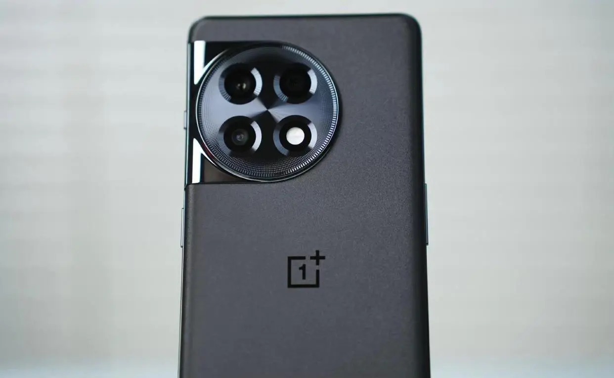 一加ace2比一加ace2pro提升了什么,一加ace2与一加ace2pro改变了哪些