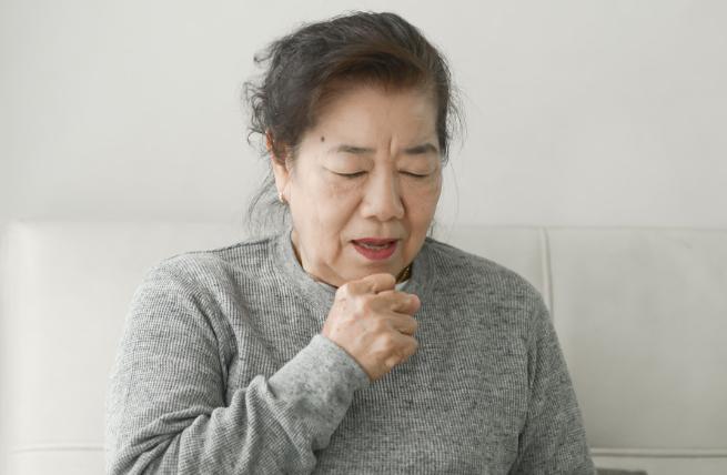 老人长期卧床痰多吃什么药化痰,上呼吸道白色痰多吃什么中药化痰