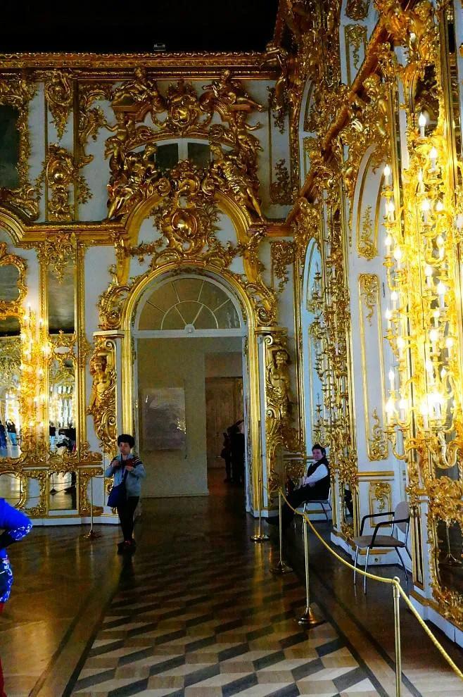 世界八大奇迹琥珀屋,世界第八大奇迹是哪个