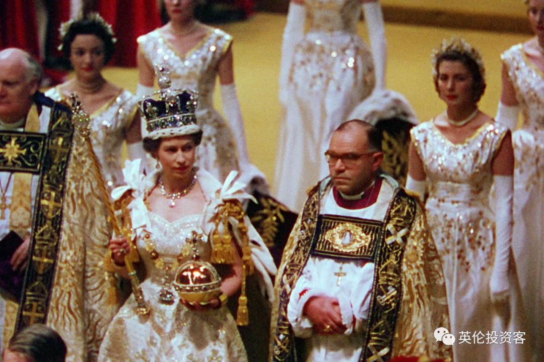 英国国王加冕典礼全过程中文解说,英国国王加冕仪式直击现场哈里