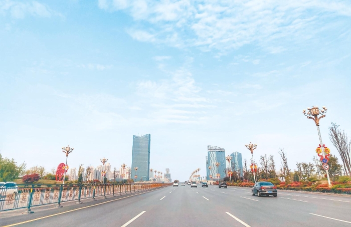 常务副市长作政府工作报告,市政府市长工作报告