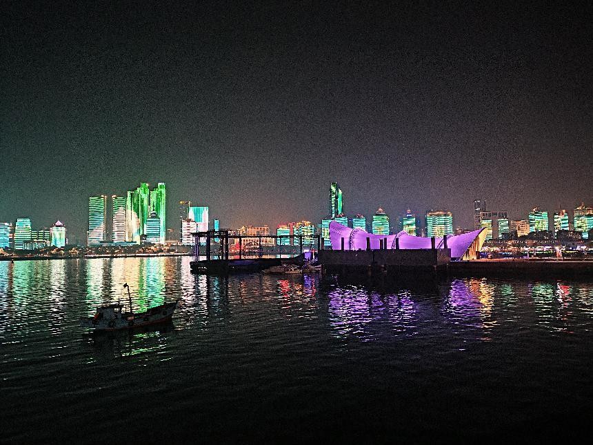 motorazr40ultra上手,motorazr40ultra值得买吗