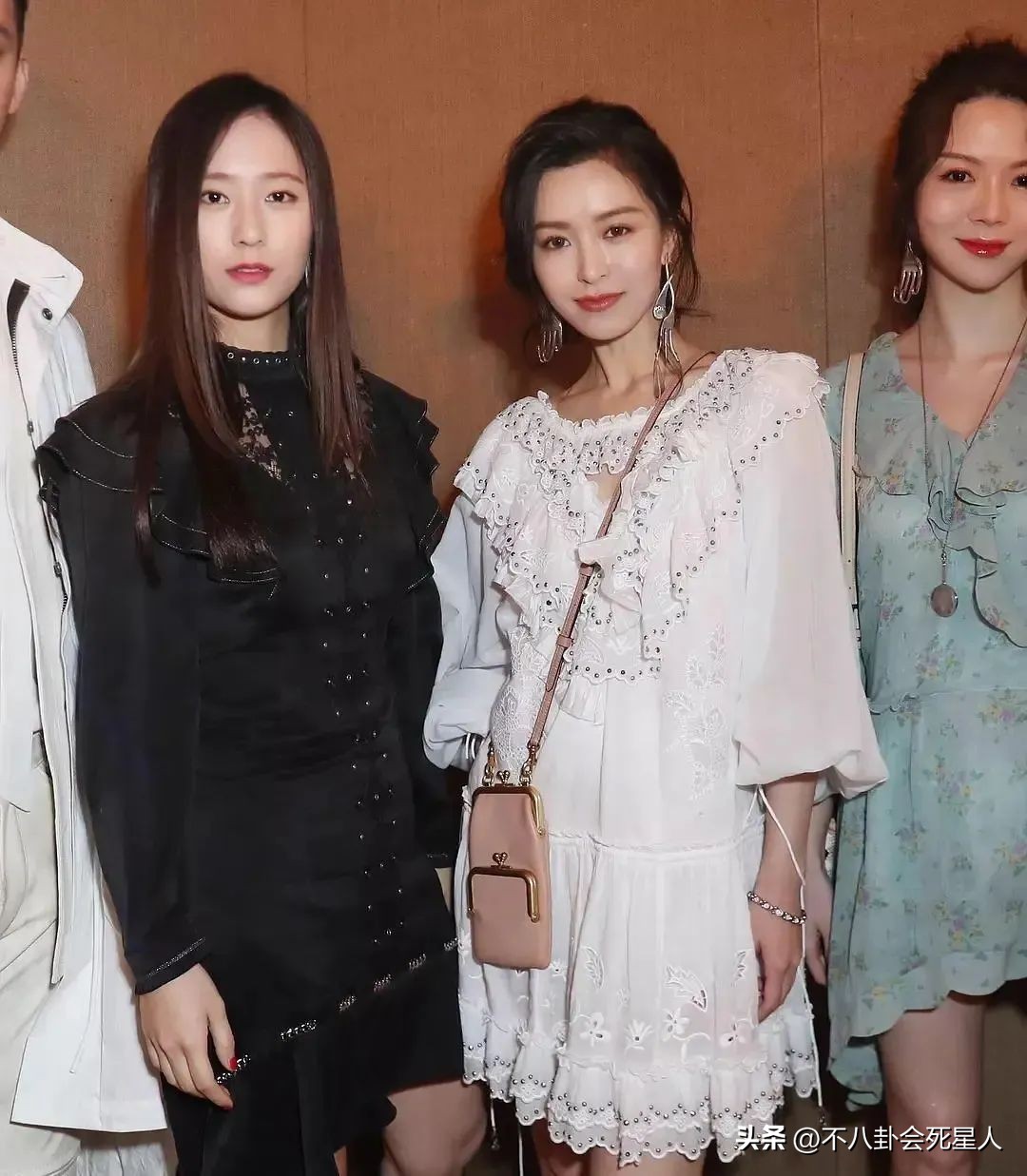 中国美人VS韩国女神，杨颖秒杀郑秀妍，古力娜扎赢麻了