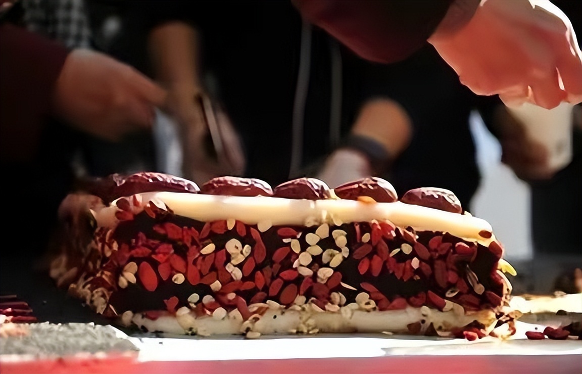 一刀下去倾家荡产,一刀倾家荡产年糕