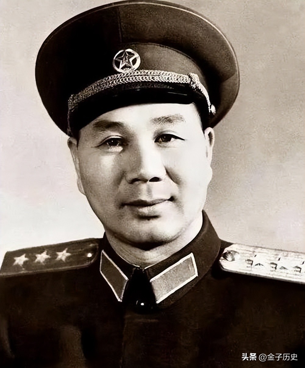 抗日女兵被包围,女兵被国军抓捕