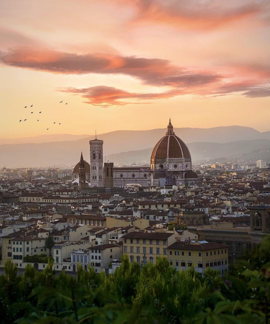 中国入境隔离时间暴减,改成7+3,全面放宽,回国容易了