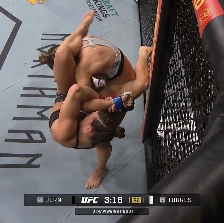 ufc273璧涘悗鍍靛案閲囪,ufc273璧涘悗