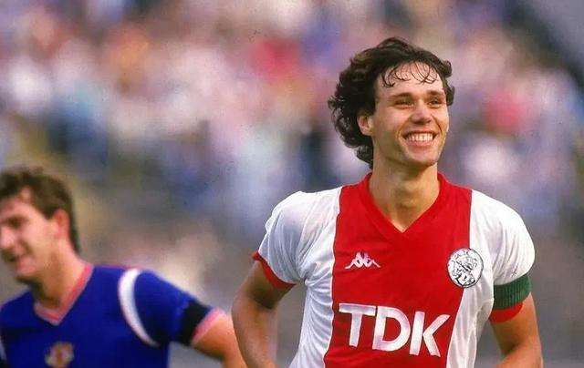 阿贾克斯以前的阵容,阿贾克斯历史最佳阵容