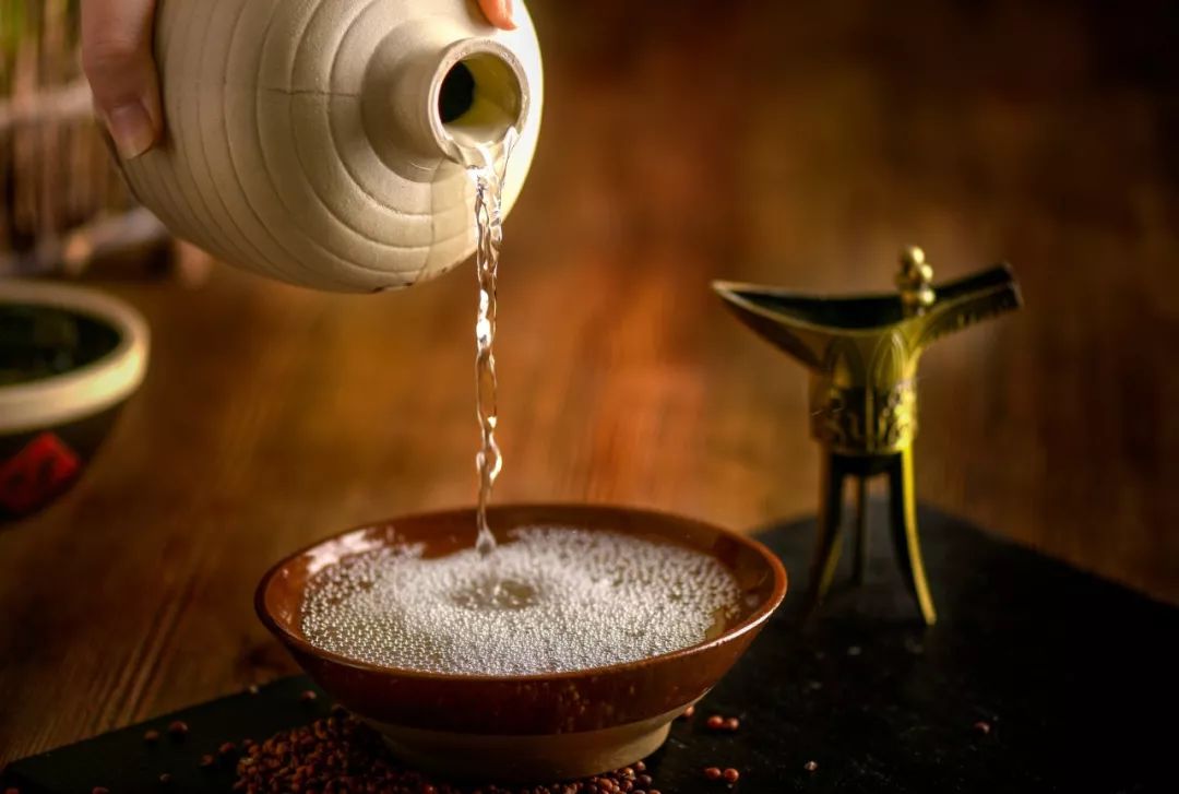 史上最好的饮酒诗词名篇50首,古诗词中的顶级饮酒名篇50首