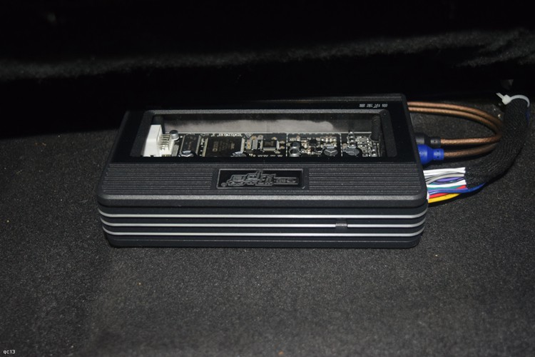 奥迪A4L音响改装丹拿喇叭，美妙音质让人如临现场！昆明发烧友