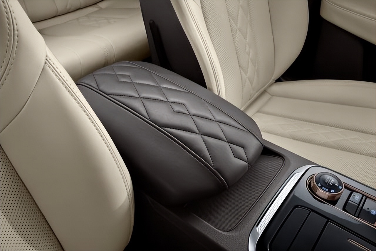 郑州日产锐骐7官图发布,锐骐7与纳瓦拉有什么区别