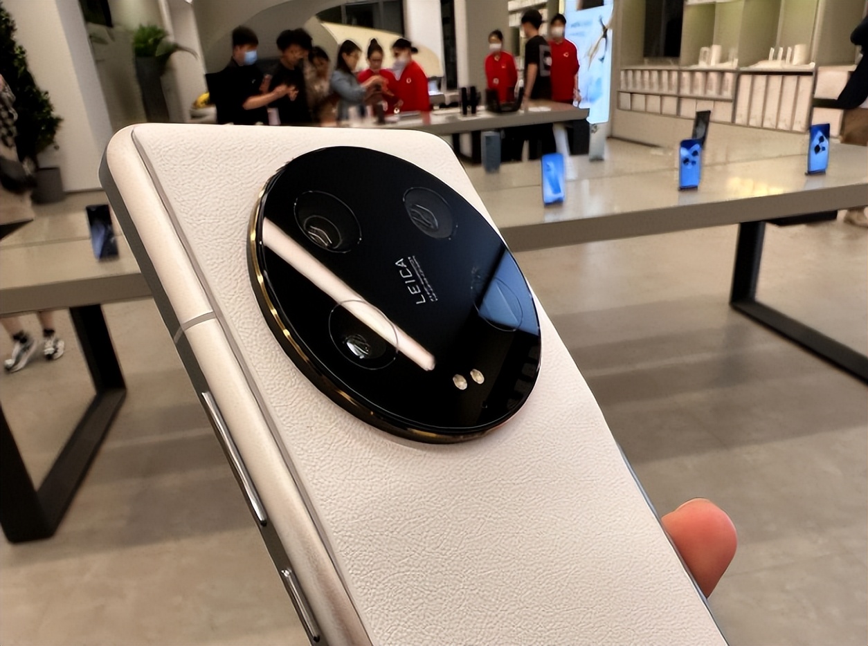 郭台铭说富士康随时转移生产基地,富士康郭台铭美国工厂现状