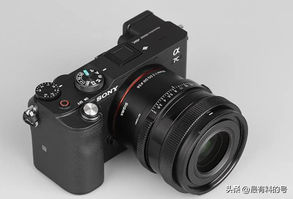 双11大促期间，两款爆款微单索尼Alpha7III和A7C之间如何选？