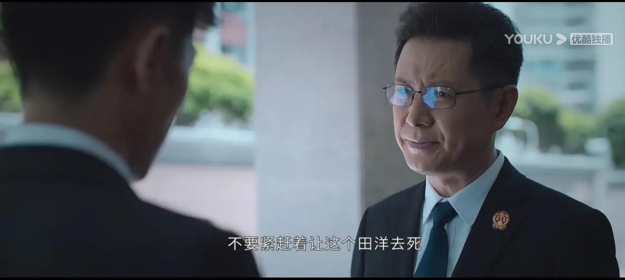 《庭外》果然不负众望,悬疑经典不敢说但悬疑黑马有可能?