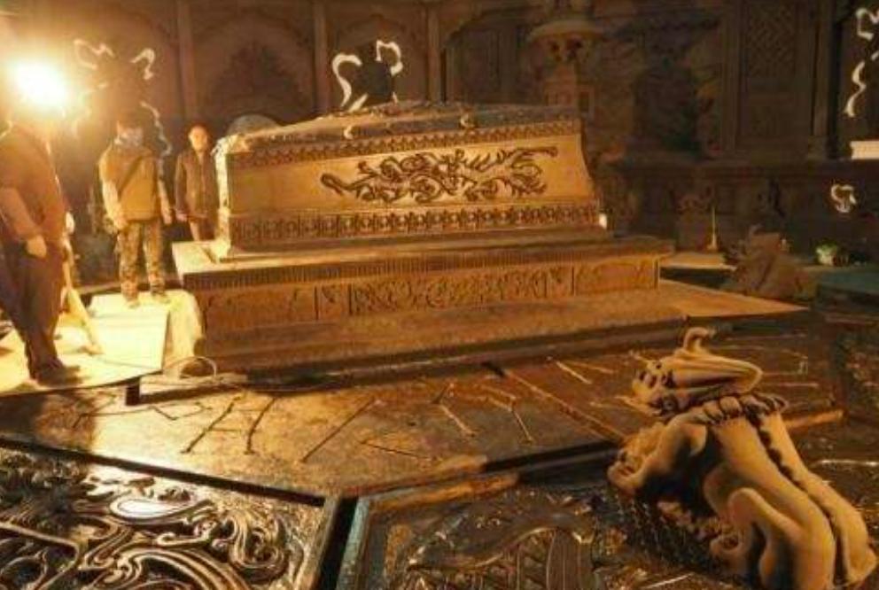 孙殿英盗慈禧太后的墓全过程,孙殿英盗慈禧墓真实记载